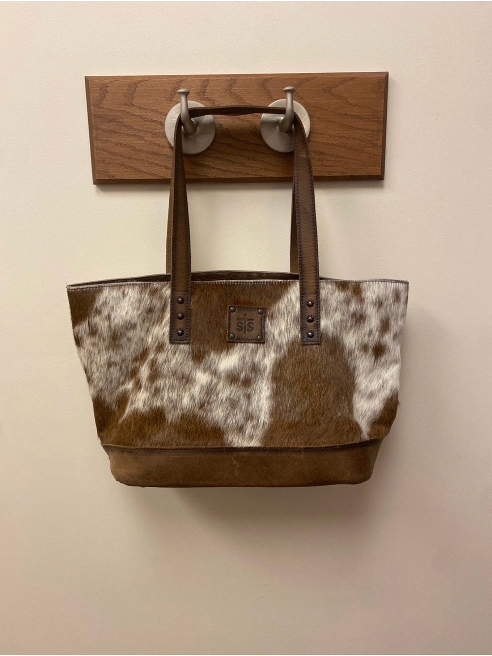STS Ranchwear Brown & White Cowhide Leather Trim Tote